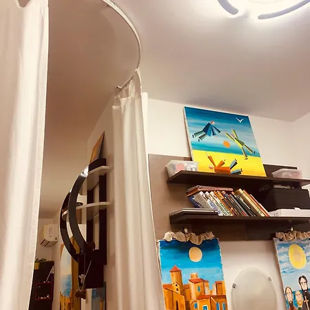 Apartment студия мир авангарда *