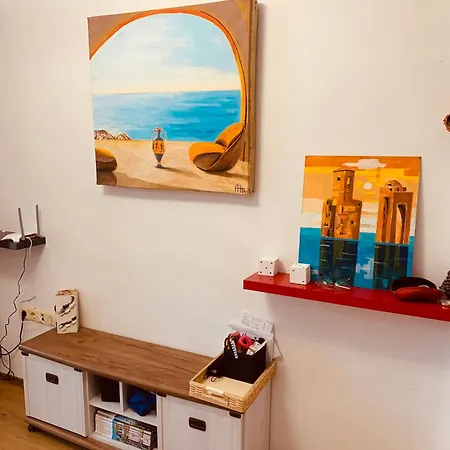 студия мир авангарда Apartament Sunny Beach